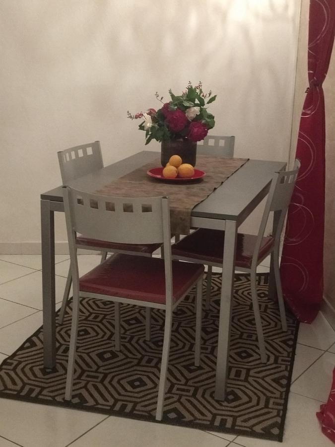 Ferienwohnung Chambre Moon Ray Proche Paris Stains Exterior foto